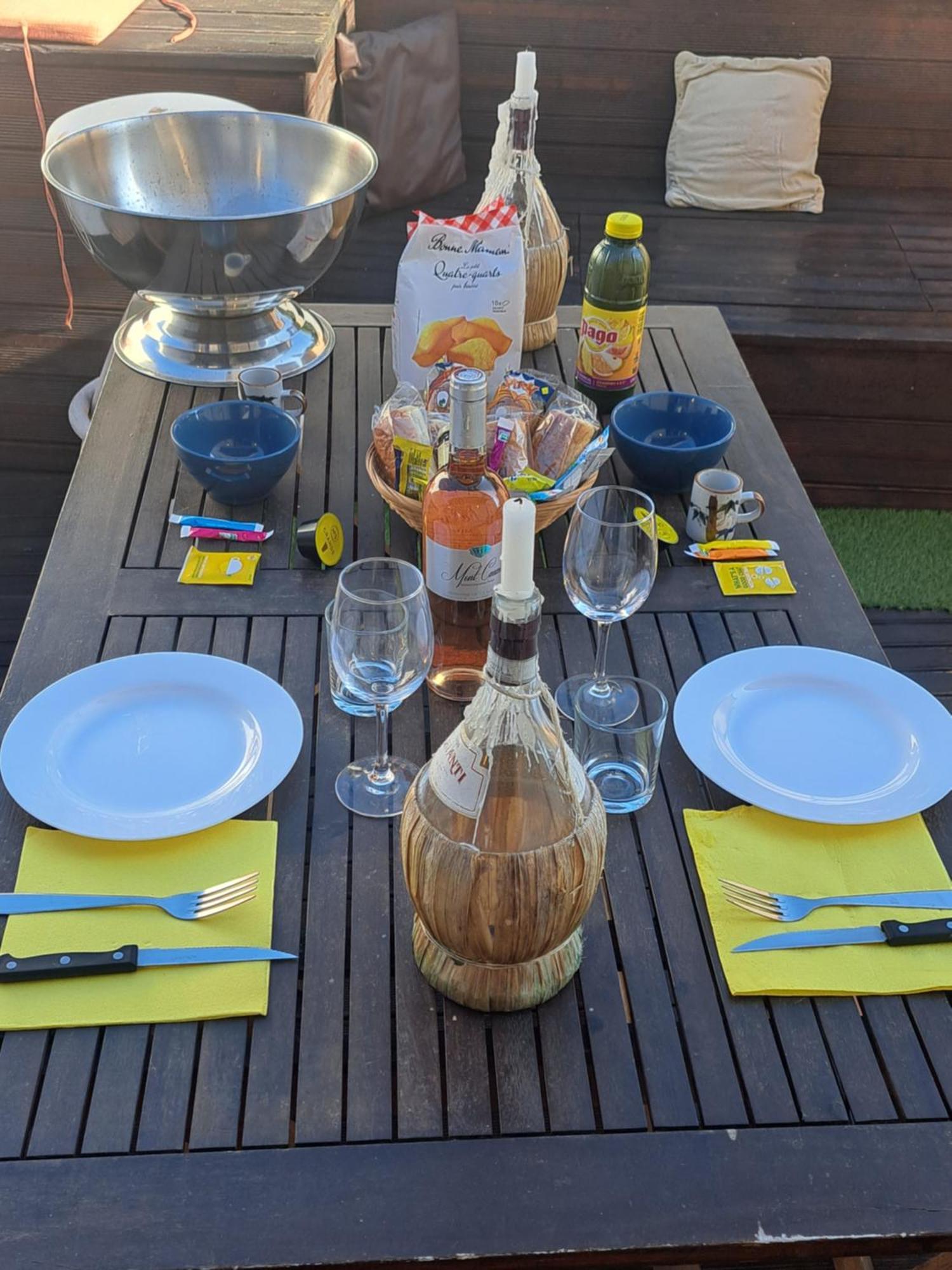 Sous Le Soleil Lägenhet Bandol Exteriör bild